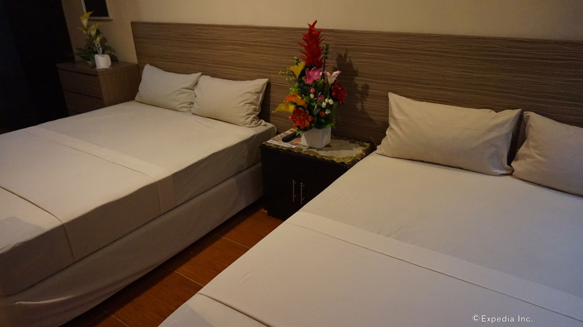 Haeinsa Condotel Quezon City Kültér fotó